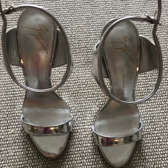 Giuseppe Zanotti heels size 36 - Picture 2 of 4